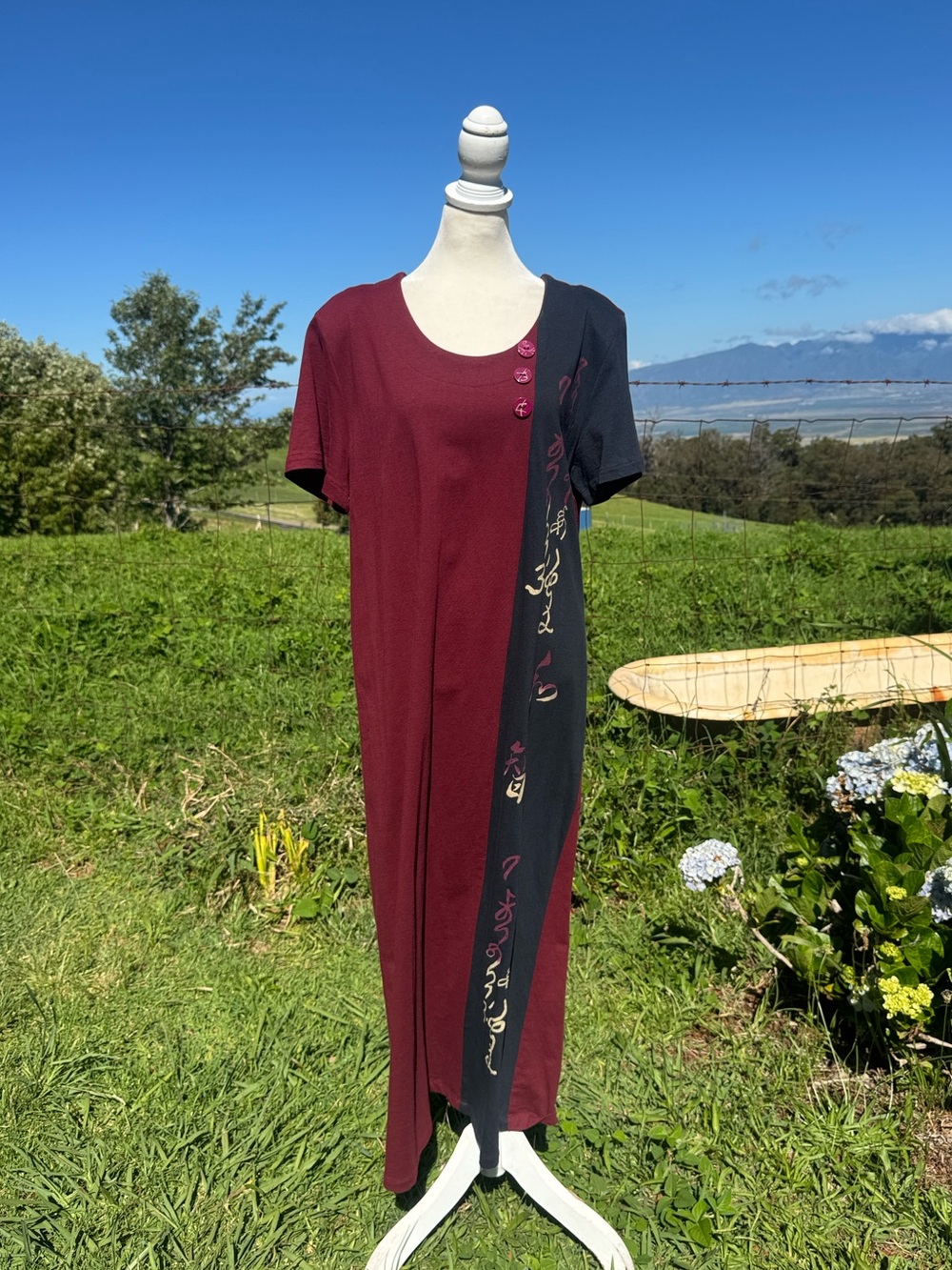 VTG  90s Asian inspired pencil maxi dress burgundy black Island design Sidan